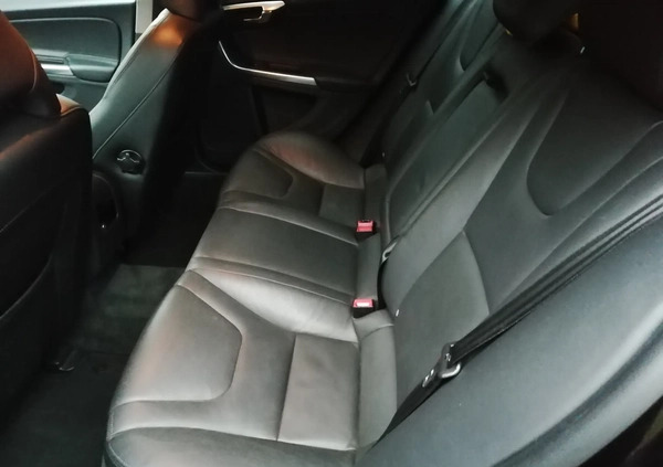 Volvo S60 cena 43900 przebieg: 239000, rok produkcji 2014 z Wołomin małe 46